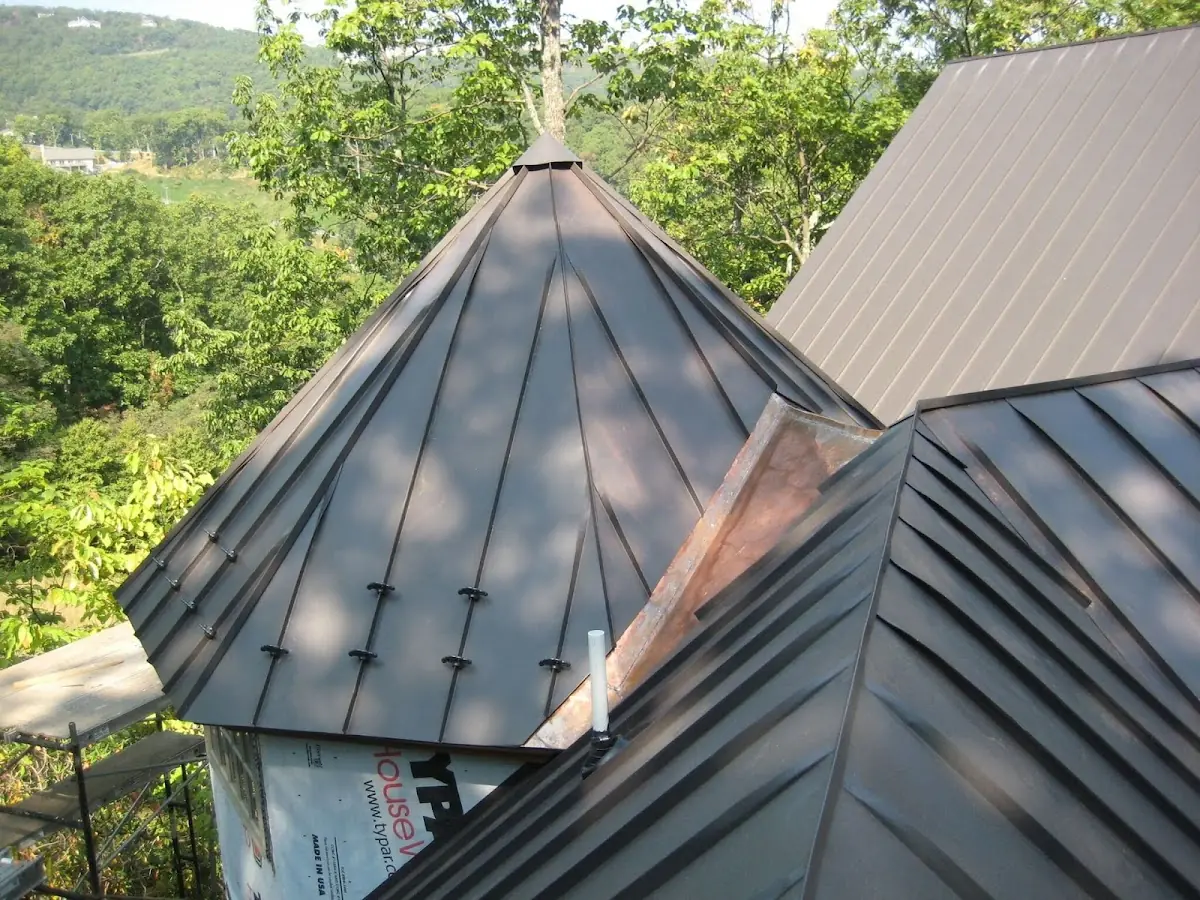 Professional Roof Tarp Installation by Craftsman Roofing in Indianland